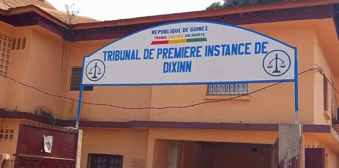 Un Togolais poursuivi en Guinée pour escroquerie, les faits