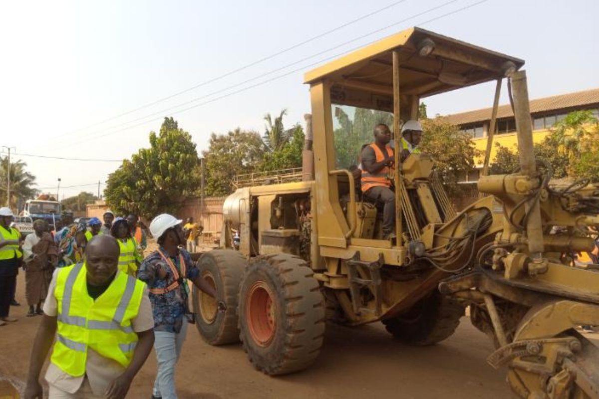 Togo : Démarrage des travaux de réhabilitation de la voie CAP Assiyéyé-feu rouge Camp FIR