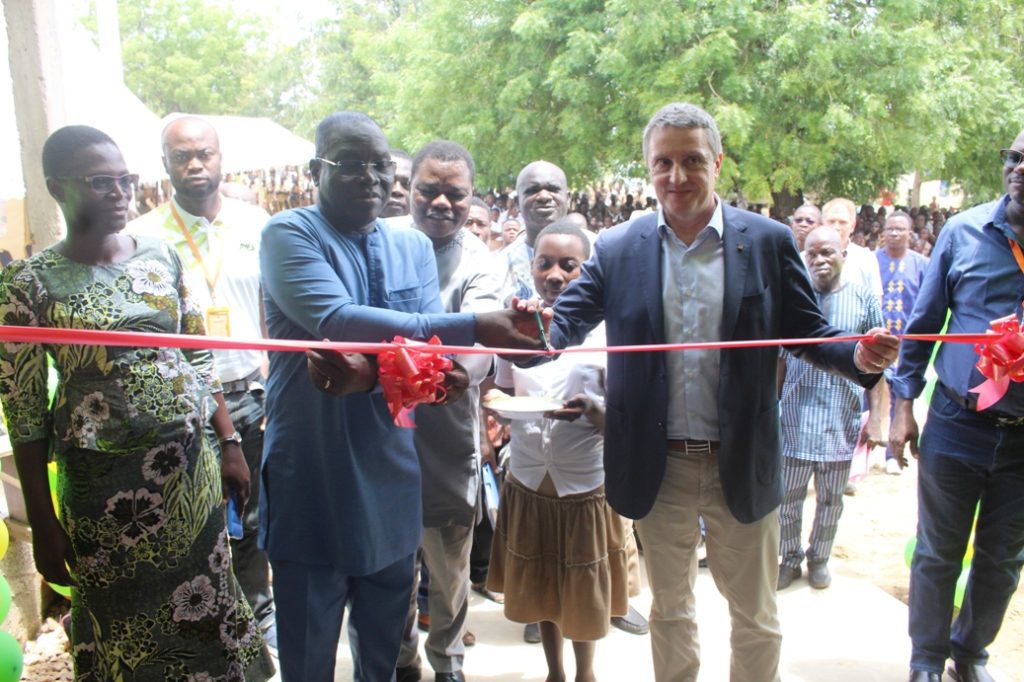 Kozah 1 : La Brasserie BB Lomé fait don d'un bâtiment scolaire au Lycée Tchintchinda