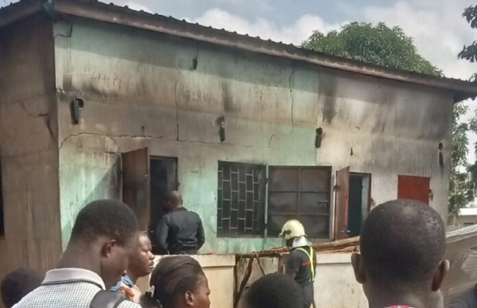 Tragédie à Kpala : Deux morts dans l'incendie d'un dépôt de carburant illicite 