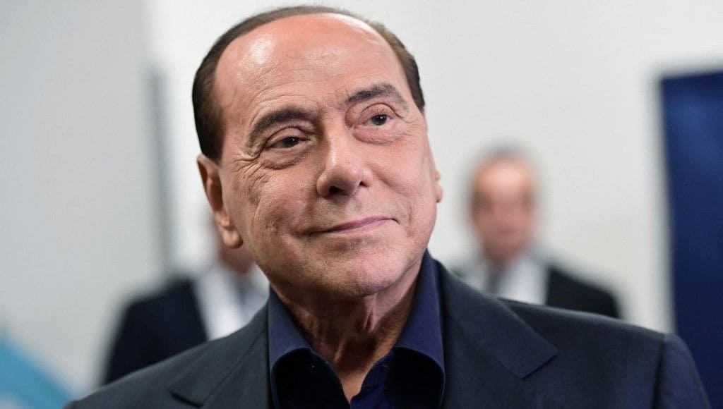 Titre: Décès de Silvio Berlusconi, l'ancien premier ministre italien