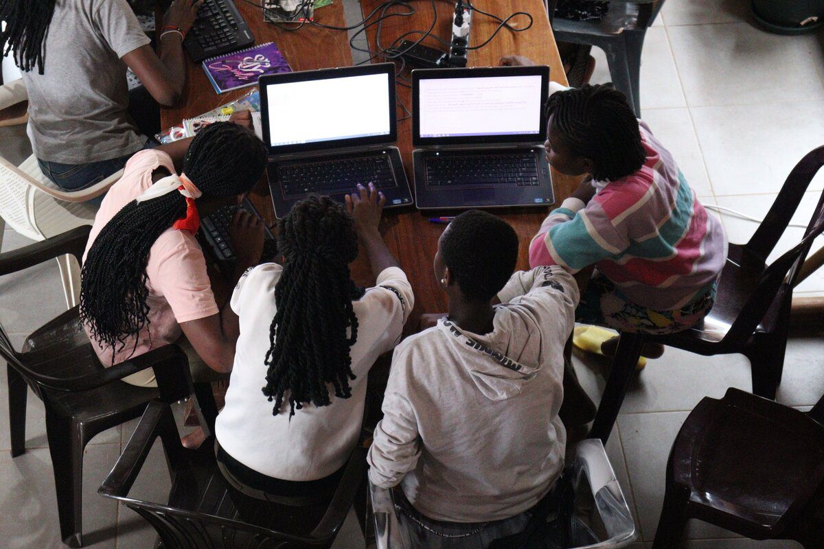 Numérique : Nunyalab organise un holiday bootcamp STEAM à Lomé