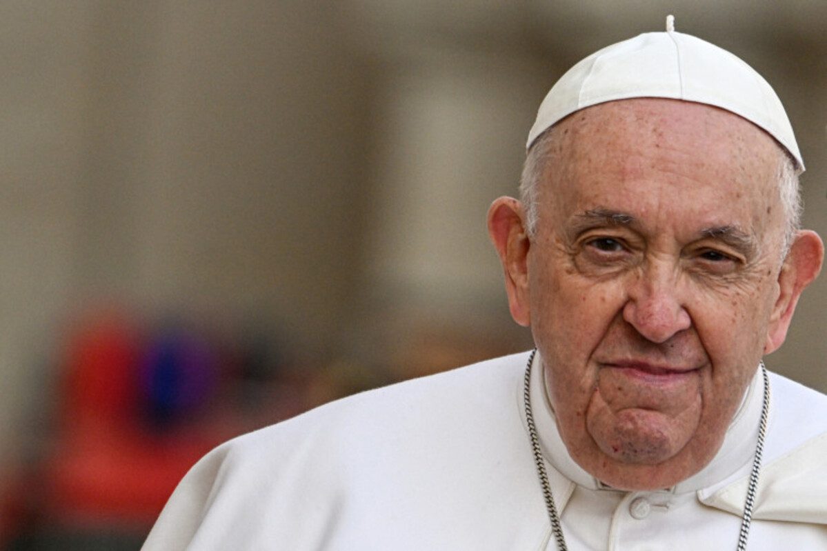 Incendie à Sème-Kraké : Le pape François soutient les familles des victimes