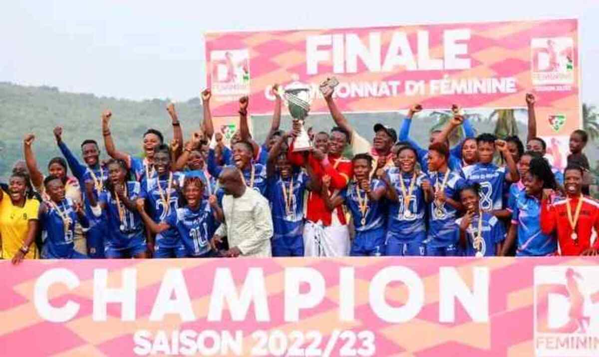 Finale du championnat D1 (F) : Amis du Monde terrasse ASKO