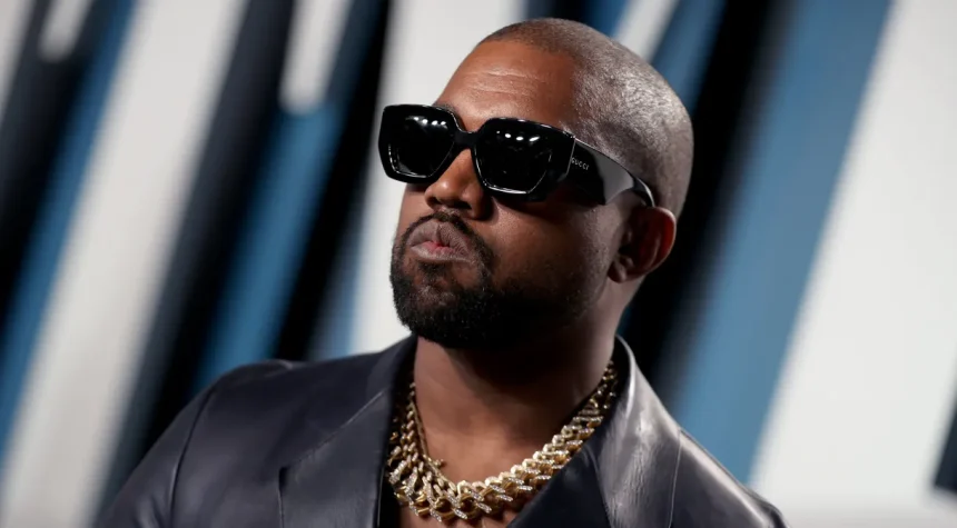 USA : Kanye West dévoile son nouveau chef-d'œuvre après sa rupture avec ADIDAS (photo)
