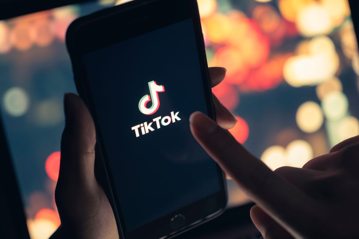 TikTok fait une demande surprenante aux utilisateurs