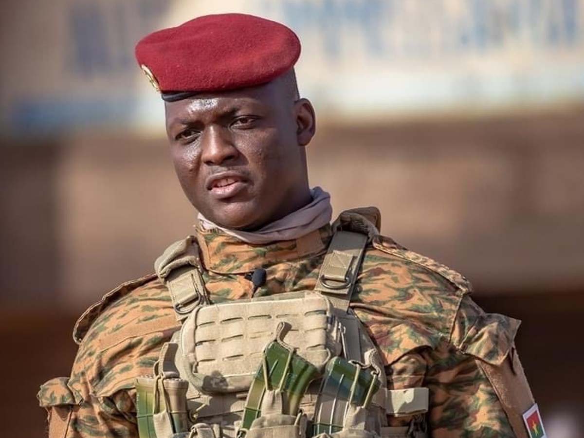 Burkina Faso : 200 morts en 2 jours, la vie d’Ibrahim Traoré en danger ?