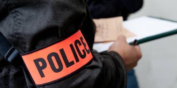 France : Un policier jugé non-coupable après les injures envers une plaignante