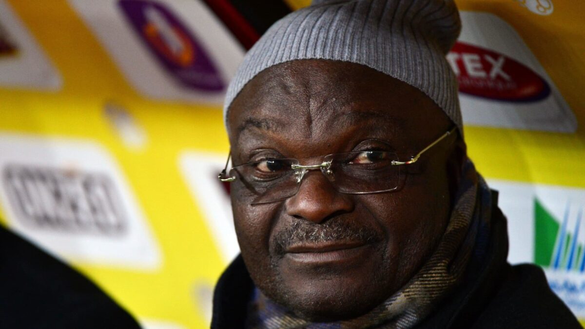 CAN 2023 : "J'aurais aimé voir le drapeau de ...", Roger Milla critique ce geste de Max Alain Gradel