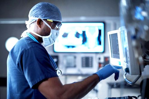 Togo : L'impact des innovations technologiques sur la pratique chirurgicale