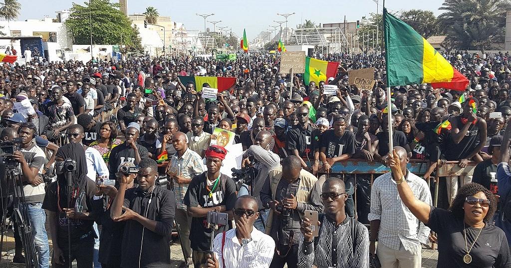 Crise au Sénégal : La société civile tient tête à Macky Sall dans les rues