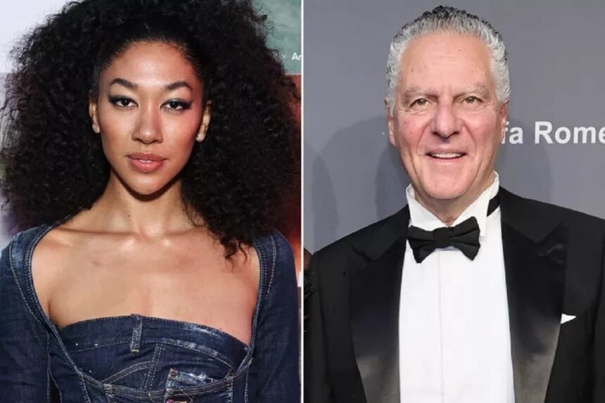 Aoki Lee Simmons La Mannequin De 21 Ans En Couple Avec Un Homme D