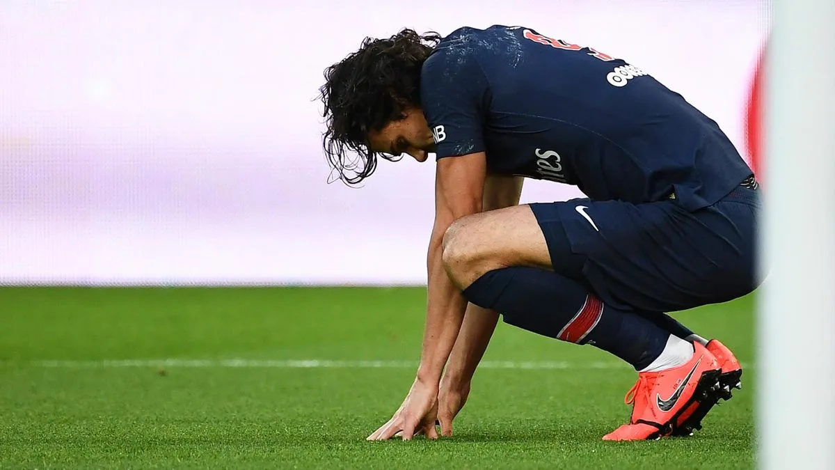 Edinson Cavani annonce sa retraite internationale à 37 ans