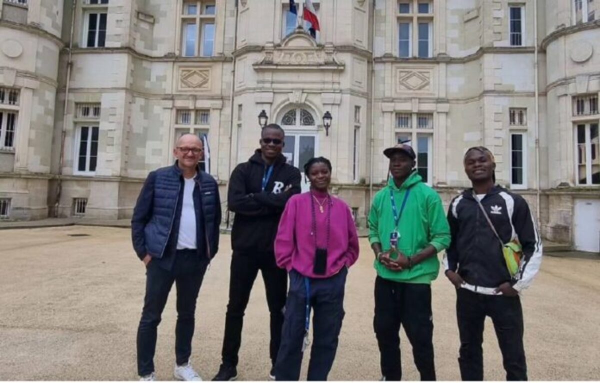 Les breakdancers togolais se lancent dans le relais de la flamme olympique pour Paris 2024