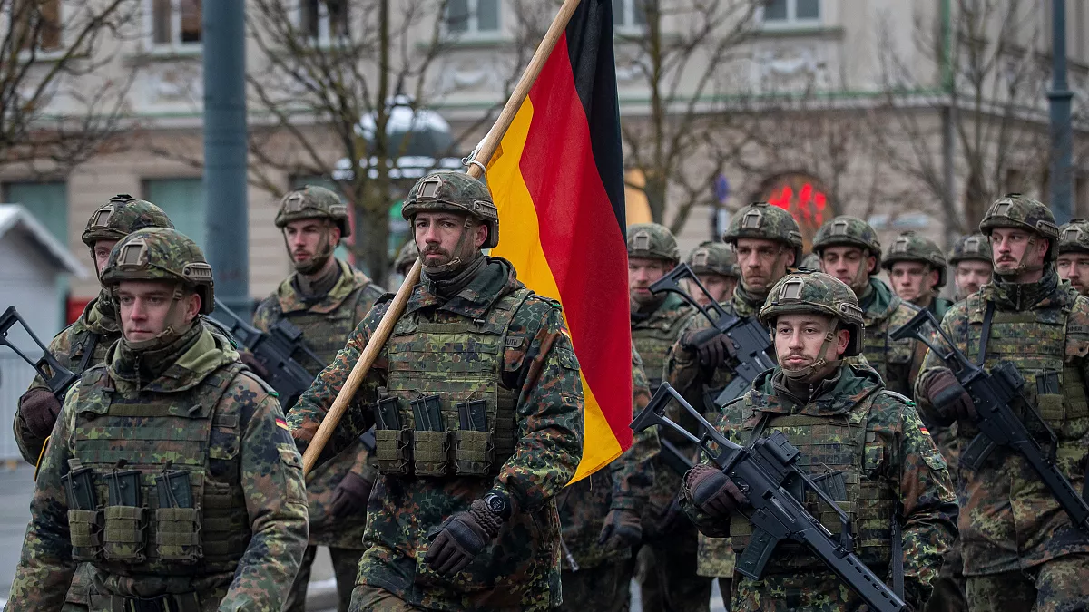 Allemagne : Un ancien officier condamné à trois ans de prison