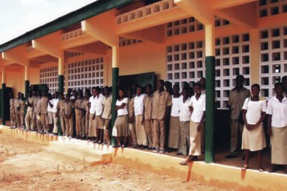 Togo : Le ministre Kokoroko interdit les films et les photographies dans les écoles sans accord