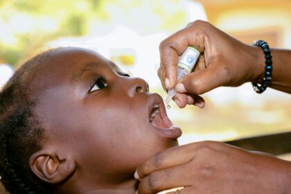 Lutte contre la poliomyélite : La Guinée, la Côte d'Ivoire et le Libéria lancent une vaste opération