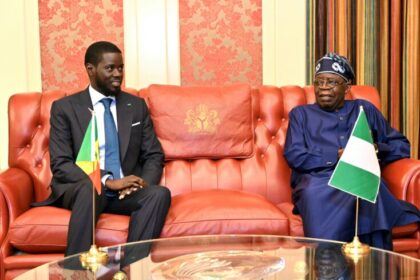 Nigéria : Bola Tinubu accueille Diomaye Faye à la Villa Présidentielle