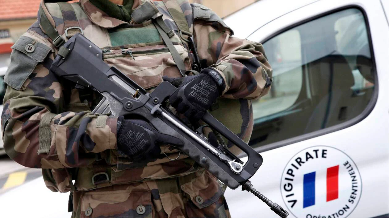 France : Un militaire de l'opération Sentinelle attaqué à la gare de l'Est