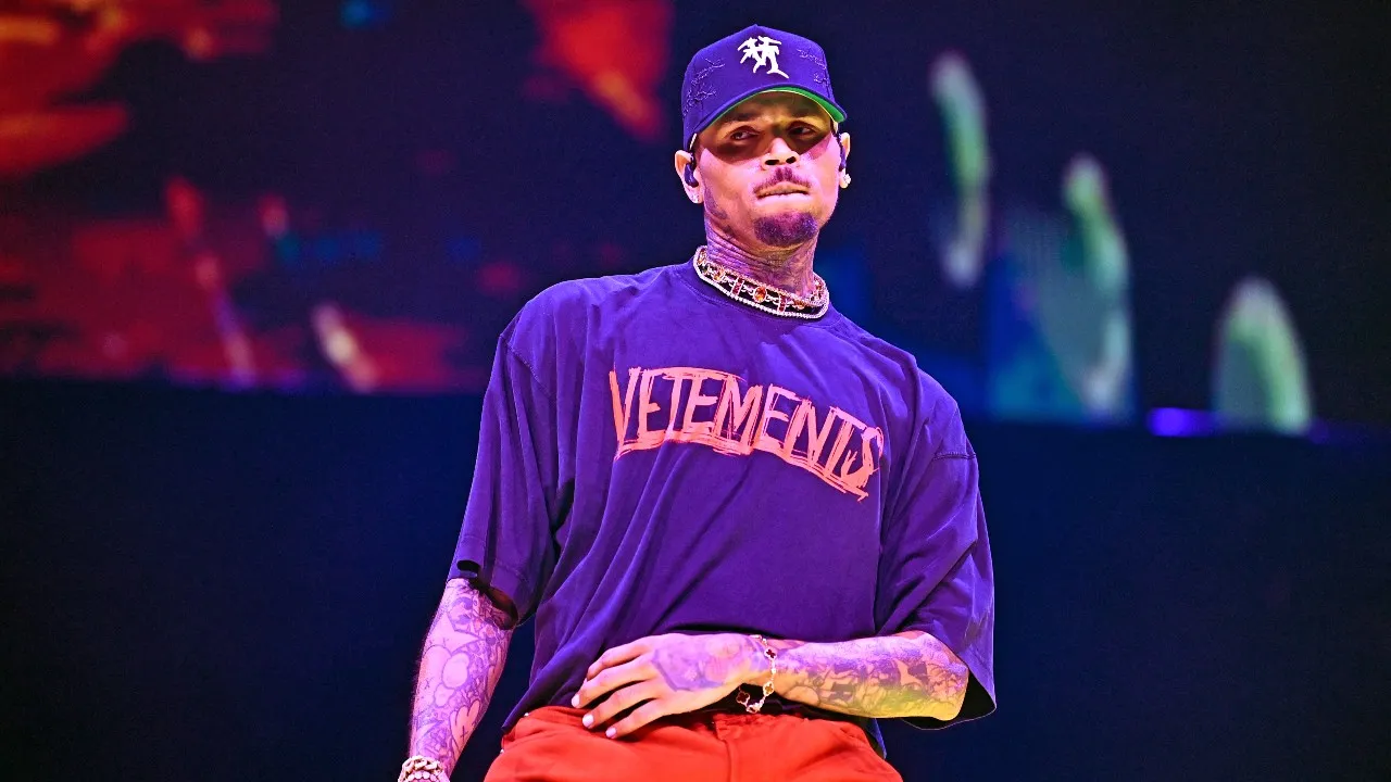 Etats-Unis : Le chanteur Chris Brown poursuivis en justice !