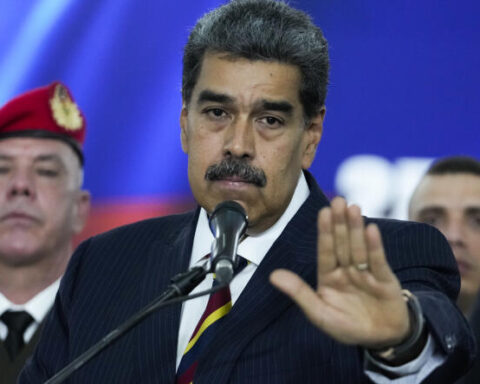 Crise au Venezuela : Le président Maduro procède à un remaniement