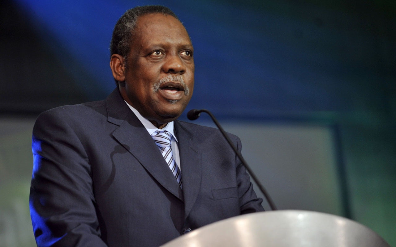 Mort d'Issa Hayatou : La réaction émouvante du président Patrice Motsepe