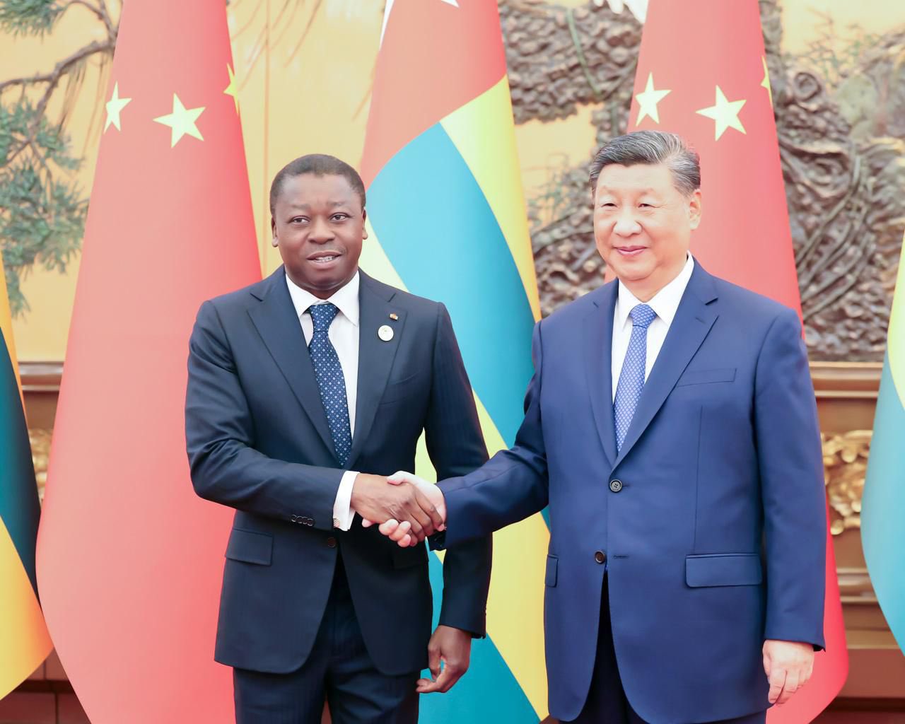 Togo - Chine : Que se sont dits Faure Gnassingbé et Xi Jinping en tête-à-tête?