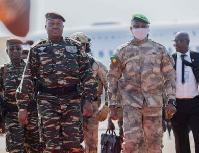 Attaques terroristes au Mali : Le général Tiani dénonce un complot ciblé pour déstabiliser la Confédération AES