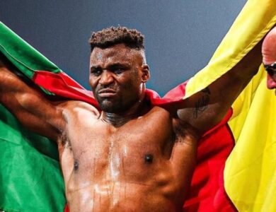 Francis Ngannou : Le gros salaire qu'il reçoit après sa victoire contre Renan Ferreira