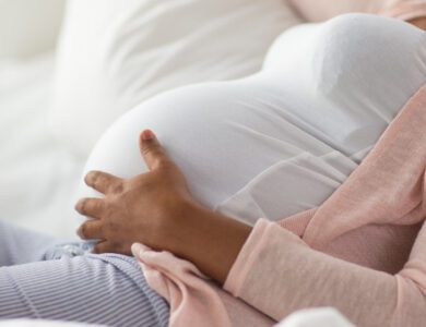 Dans ce pays, le gouvernement téléphone les femmes en âge de procréer pour les inciter à tomber enceinte