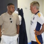 Real Madrid : Carlo Ancelotti accuserait Kylian Mbappé d'être le « plus gros problème »