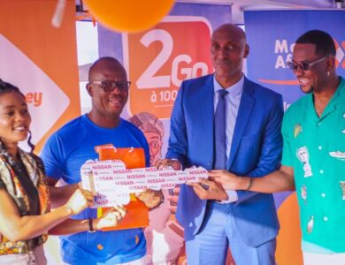 Moov Africa Togo remet la première voiture de sa Promo Conso 2024